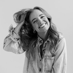 Meet your Posher, Steph